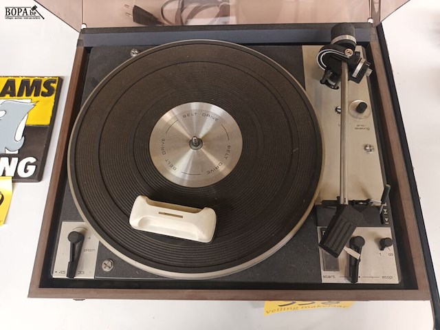 Lot 358 - platenspeler dual 601 - afbeelding 2 van  3