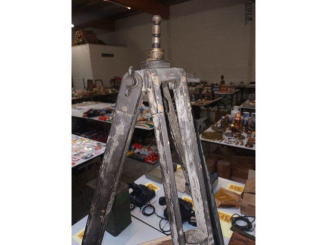 Lot 358 - statief - afbeelding 3 van  5