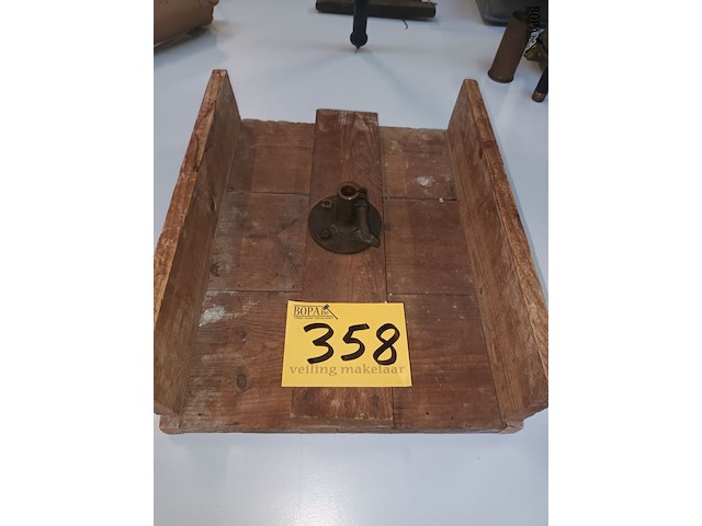 Lot 358 - statief - afbeelding 5 van  5