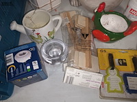 Lot 358 - tuinmateriaal en decoratie. 23 stuks - afbeelding 3 van  5