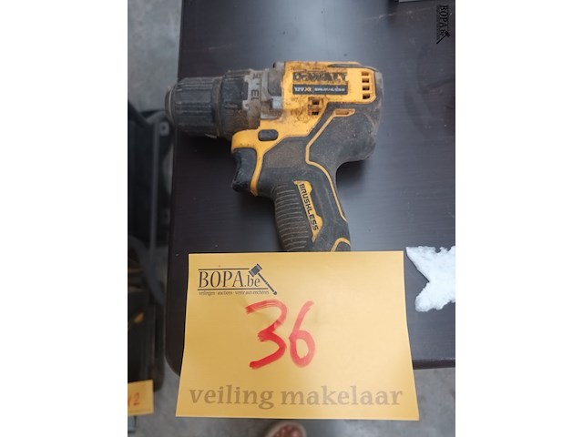 Lot 36 - accu schroefmachine dewalt - afbeelding 1 van  4