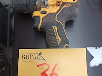 Lot 36 - accu schroefmachine dewalt - afbeelding 1 van  4
