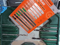 Lot 36 - boren, figuurzagen en bits. 5 stuks - afbeelding 2 van  5