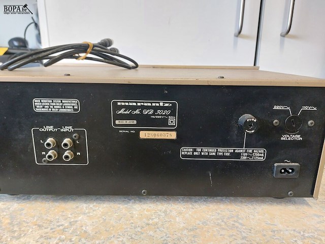 Lot 36 - casettespelers marantz en teac - afbeelding 3 van  5