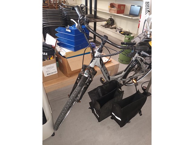 Lot 36 - elektrische damesfiets minerva - afbeelding 7 van  7