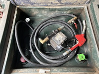 Lot 36 - fieldmaster mazouttank met pomp - afbeelding 3 van  4