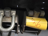 Lot 36 - hef hulp stukken 2 stuks - afbeelding 1 van  3