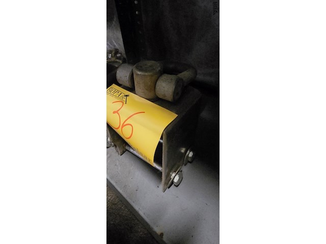 Lot 36 - hef hulp stukken 2 stuks - afbeelding 3 van  3