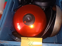 Lot 36 - kookpotten en pannen - afbeelding 1 van  3