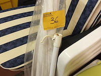 Lot 36 - parasol artic - afbeelding 1 van  3