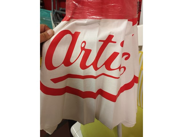Lot 36 - parasol artic - afbeelding 3 van  3