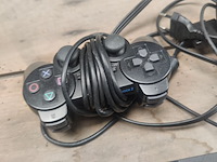 Lot 36 - playstation 2 - afbeelding 2 van  4