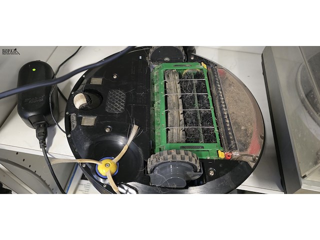 Lot 36 - robotstofzuiger irobot roomba - afbeelding 6 van  6