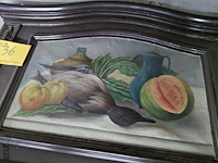 Lot 36 - schilderij - afbeelding uit keuken - verwerkt in houten meub - afbeelding 4 van  4