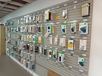 Lot 36 - wanddisplay - afbeelding 1 van  2