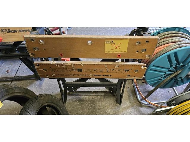 Lot 36 - work mate black en decker - afbeelding 3 van  4