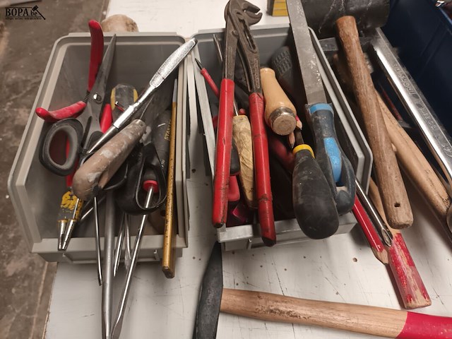 Lot 360 - handgereedschap - afbeelding 2 van  9