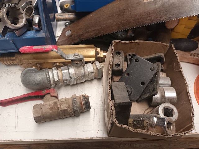 Lot 360 - handgereedschap - afbeelding 4 van  9