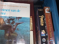 Lot 361 - boeken, dvd’s en videocassettes. 29 stuks - afbeelding 3 van  3