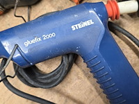 Lot 361 - lijmpistolen , black en decker en steinel - afbeelding 2 van  2
