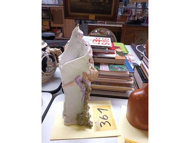 Lot 361 - siervaas art nouveau stijl - afbeelding 3 van  3