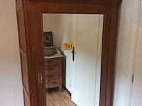 Lot 362 - art nouveau kleerkast - afbeelding 1 van  7
