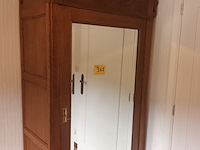 Lot 362 - art nouveau kleerkast - afbeelding 3 van  7