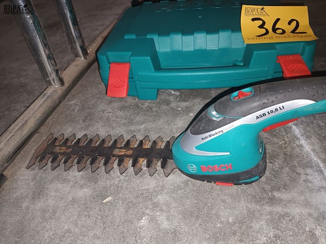 Lot 362 - haagschaar bosch - afbeelding 3 van  3