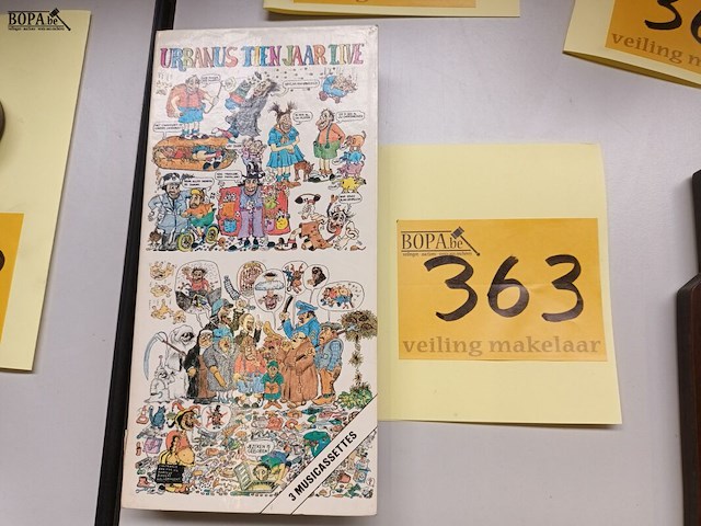 Lot 363 - urbanus audio cassettes - afbeelding 1 van  3