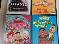Lot 364 - video cassettes. 6 stuks - afbeelding 3 van  4