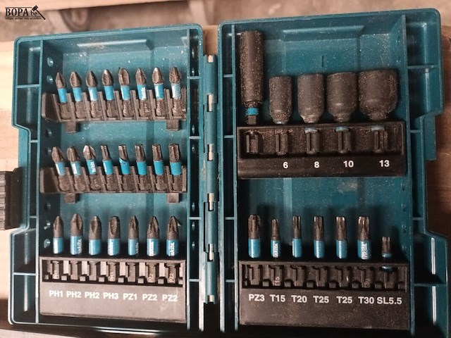 Lot 365 - bits stanley en makita - afbeelding 3 van  3