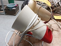 Lot 365 - warmte lampen phillips 2 stuks - afbeelding 3 van  3