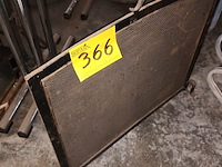 Lot 366 - haardscherm - afbeelding 3 van  3