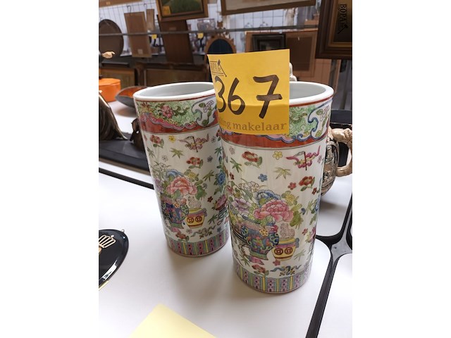 Lot 367 - koppel chinese cilindervormige vazen - afbeelding 4 van  4