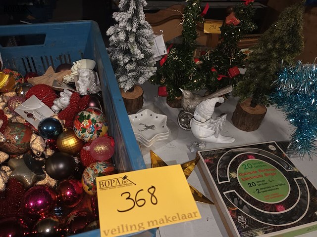 Lot 368 - kerstdecoratie - afbeelding 1 van  4
