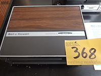Lot 368 - movie projector - afbeelding 4 van  4