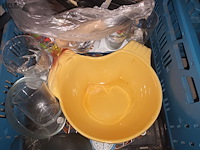 Lot 369 - keukengerei en glazen - afbeelding 3 van  5