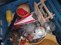 Lot 369 - keukengerei en glazen - afbeelding 4 van  5