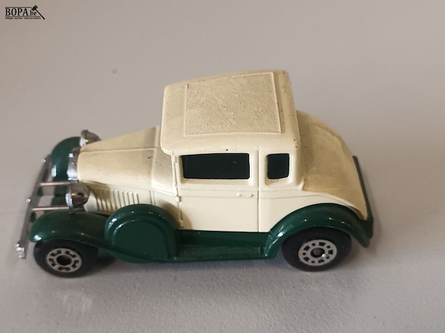 Lot 37 - auto’s op schaal. 6 stuks - afbeelding 8 van  9