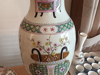 Lot 37 - chinese vaas - afbeelding 6 van  7