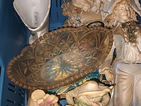 Lot 37 - decoratie. 3 bakken - afbeelding 3 van  5