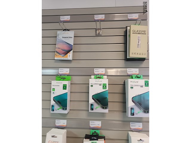 Lot 37 - gsm screen protector. 78 stuks - afbeelding 2 van  5