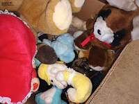 Lot 37 - knuffels. 1 doos - afbeelding 3 van  3