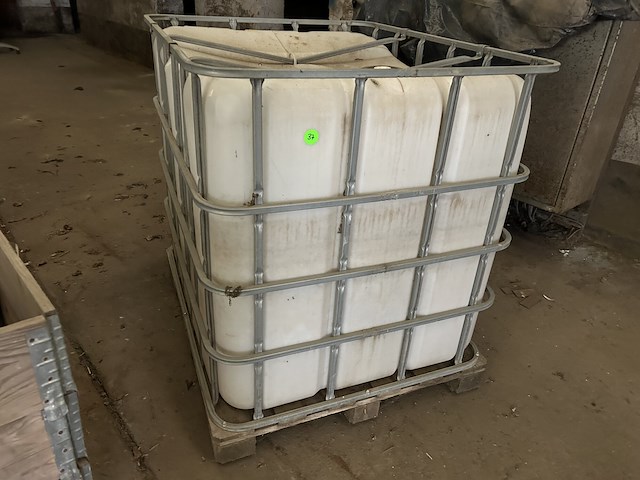 Lot 37 - lot ibc containers (5) - afbeelding 1 van  4