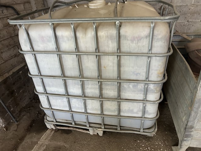 Lot 37 - lot ibc containers (5) - afbeelding 2 van  4