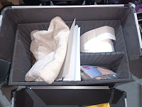 Lot 37 - make-up koffers met inhoud. 2 stuks - afbeelding 6 van  6