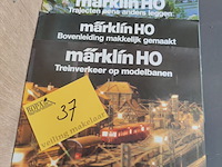 Lot 37 - märklin brochuresets - 3 sets - afbeelding 1 van  4