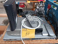 Lot 37 - modem, digibox en dvd speler - afbeelding 1 van  4