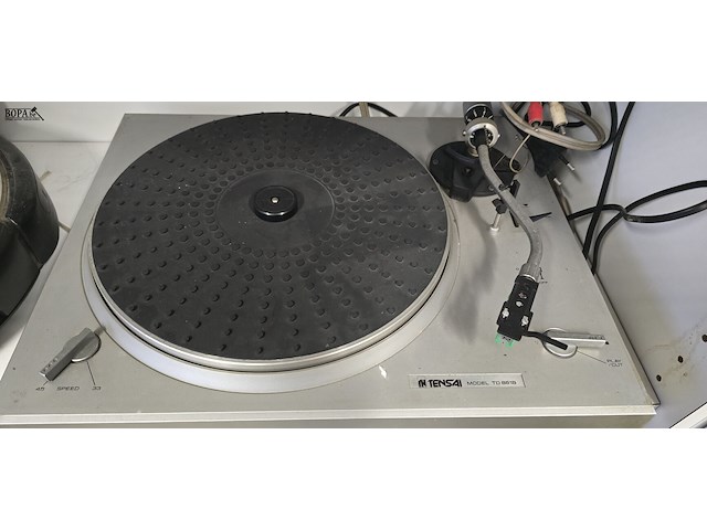 Lot 37 - platenspeler tensai - afbeelding 2 van  4