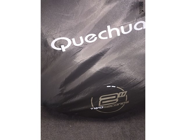Lot 37 - quechua 2 seconds tent - afbeelding 2 van  4